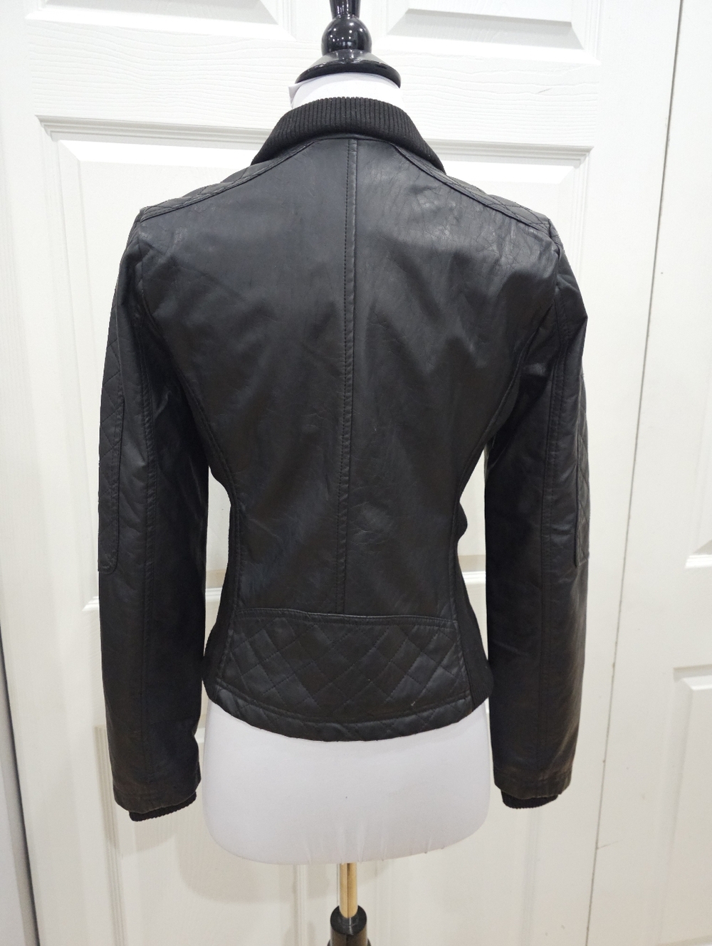 Therapy Lane Crawford Black Quilted Faux Leather Bomber Knit Zip Jacket Coat S - Picture 3 of 11